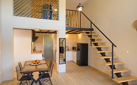 Cestrum Suites